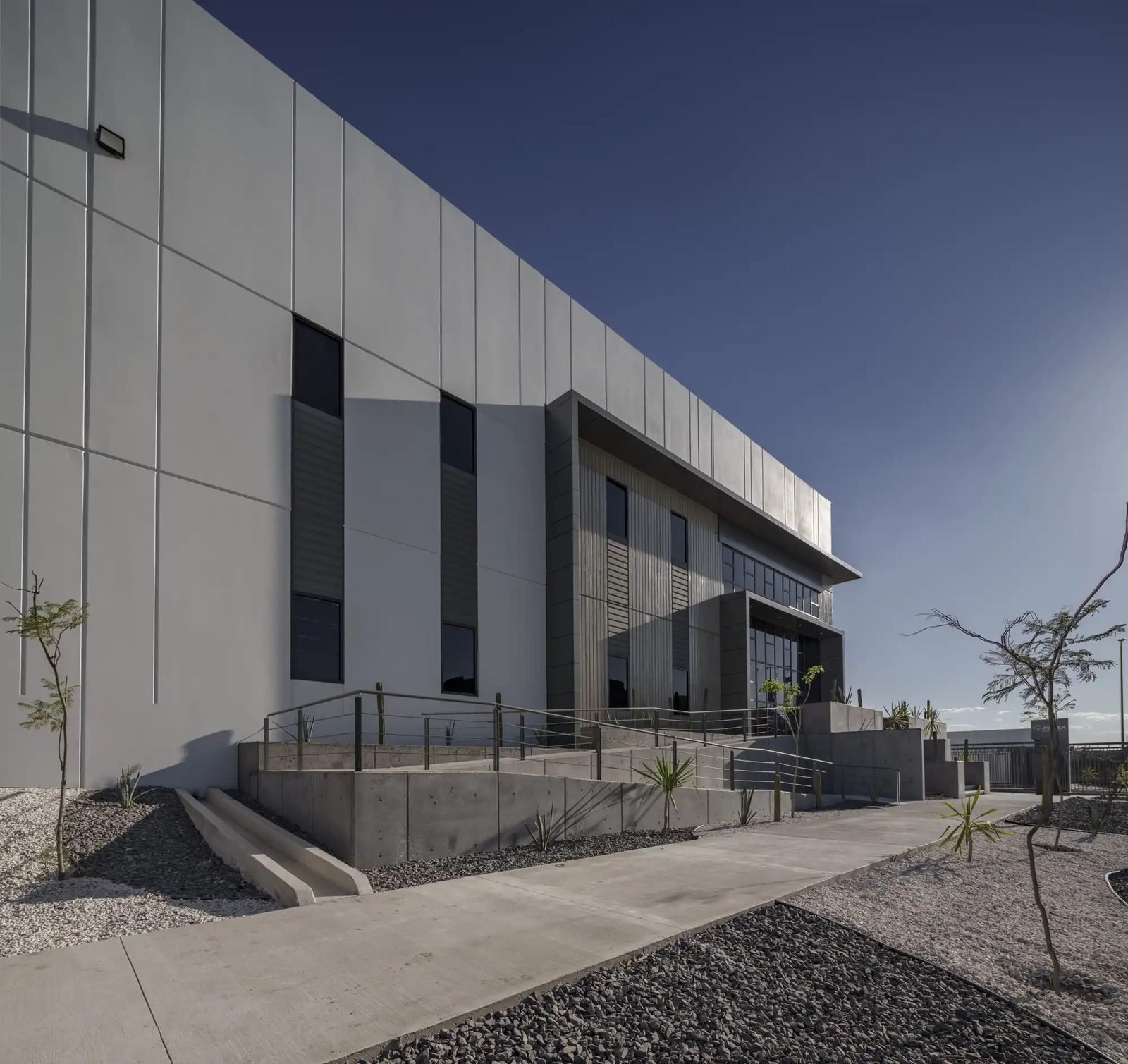FINSA Building III